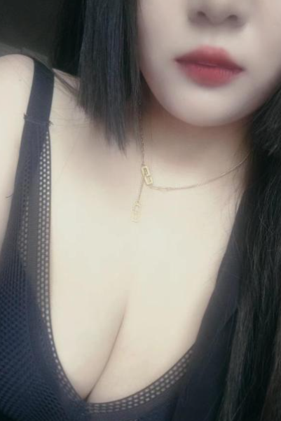 石景山软软的小姐姐-春欲楼