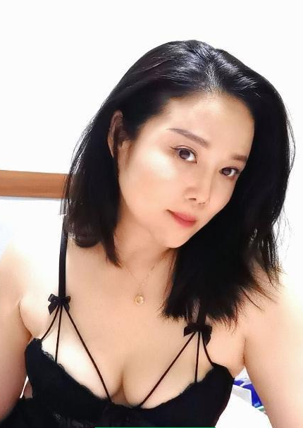 花果园佛系熟女恬恬-春欲楼
