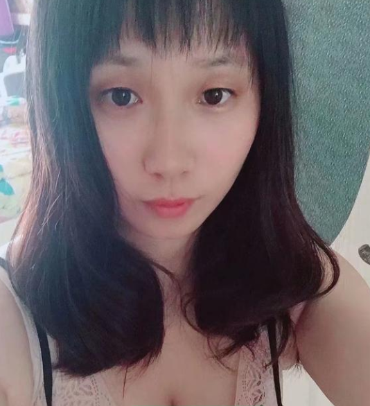 西安龙首原地铁口的-春欲楼