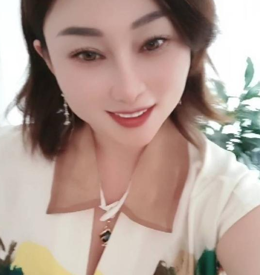 环城南路熟女姐姐-春欲楼