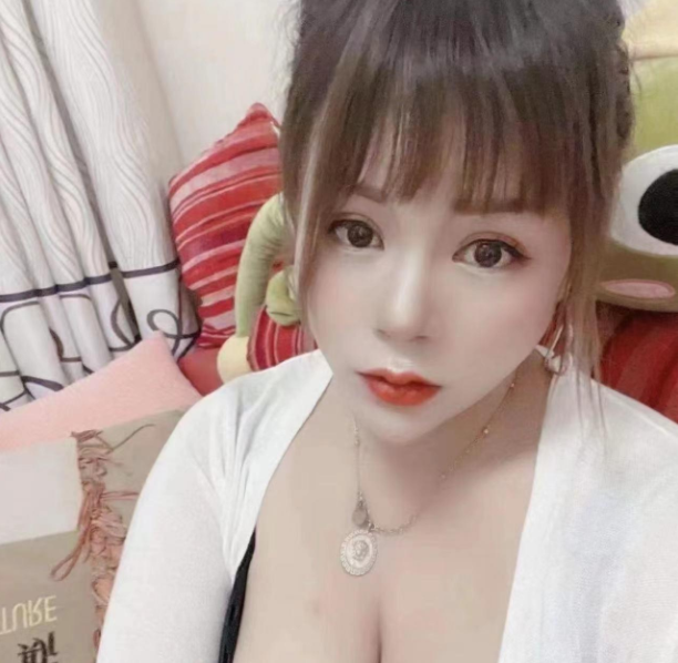 非常骚，配合，胸大的小姐姐-春欲楼