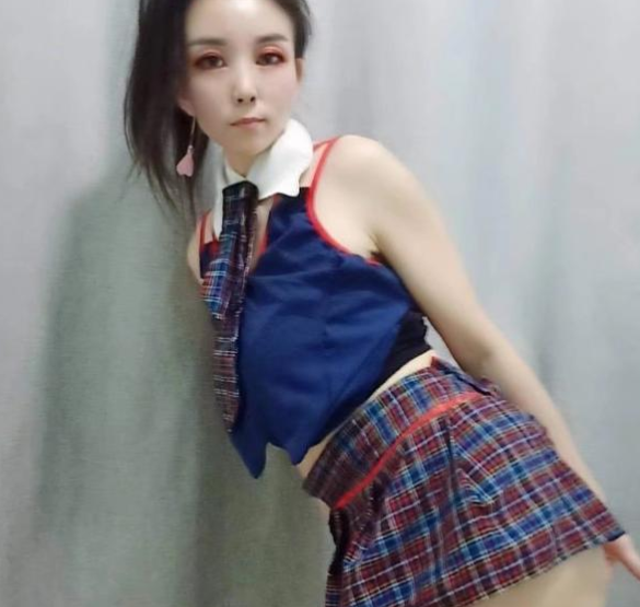 昌平老人女m-春欲楼