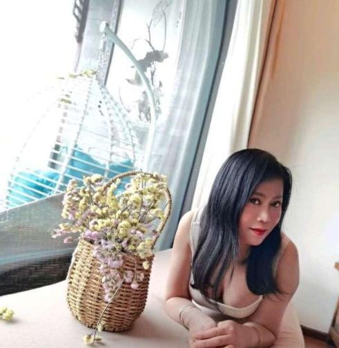 熟女娘娘，服务流-春欲楼