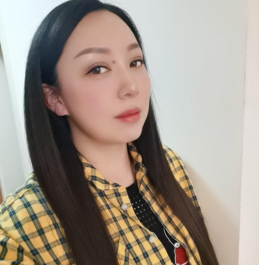 反差婊-春欲楼