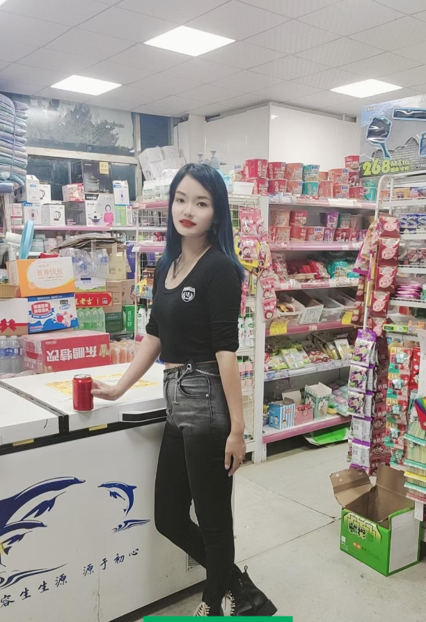 港区跳钢杆舞的小姐姐-春欲楼