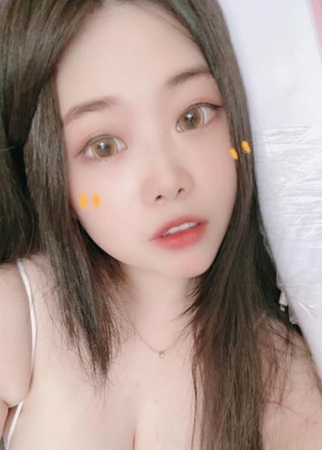 大胸年轻妹子-春欲楼