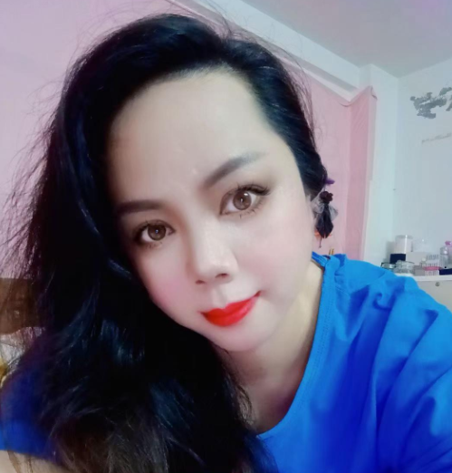 丰乳肥臀少妇-春欲楼