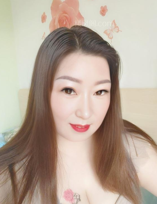 安徽粉波丰满少妇露露-春欲楼