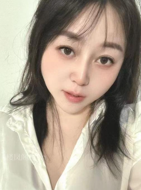 舌吻少妇艳艳-春欲楼