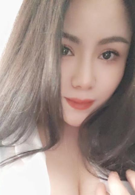 北站附近随性的妹子-春欲楼
