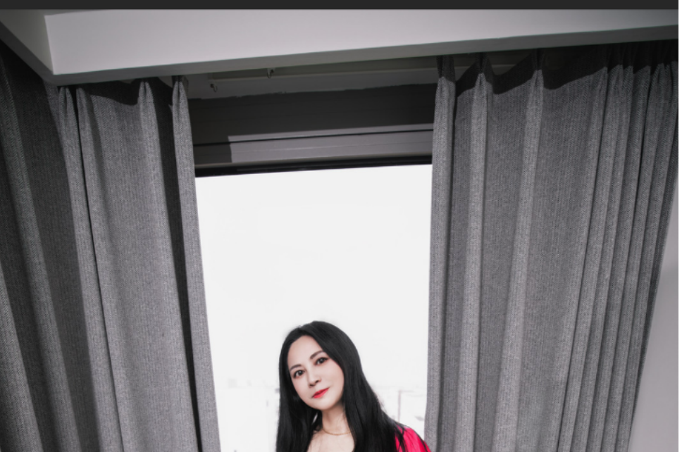 [浦东] 巨乳熟女人妻满足你的一切要求-春欲楼