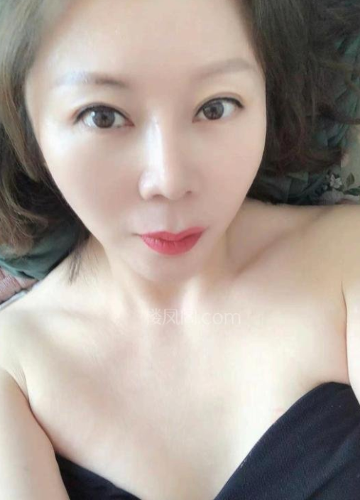 兼职喷水少妇鑫鑫-春欲楼