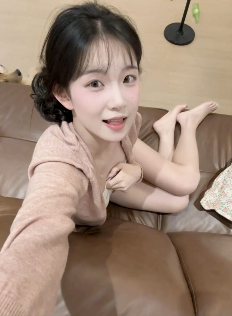 江苏蜜桃臀馨馨-春欲楼