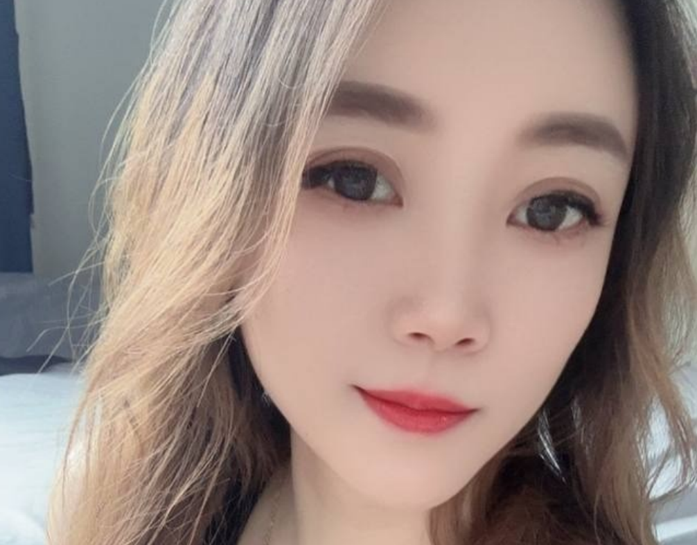 [武汉] 江岸服务系妹子-春欲楼