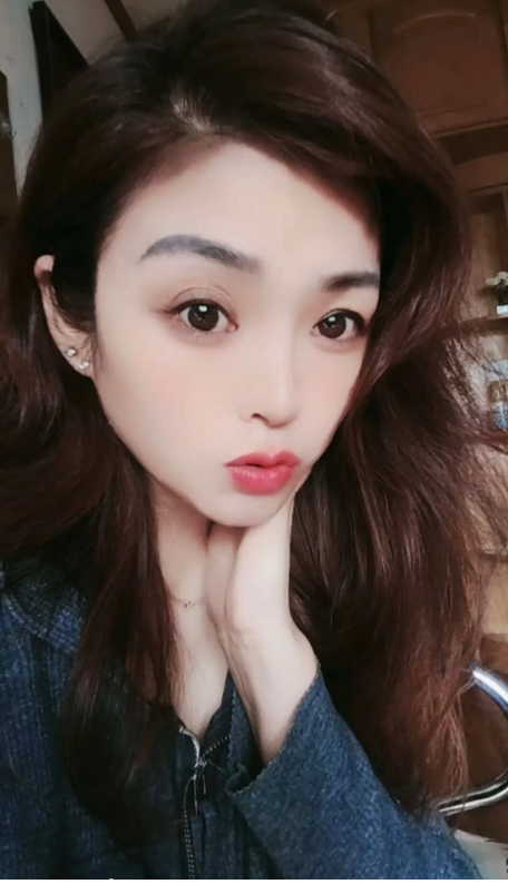 [南京] 迈皋桥轻熟女欢欢-春欲楼