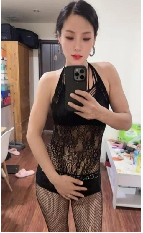 [郑州] 穿着情趣衣服的少妇-春欲楼